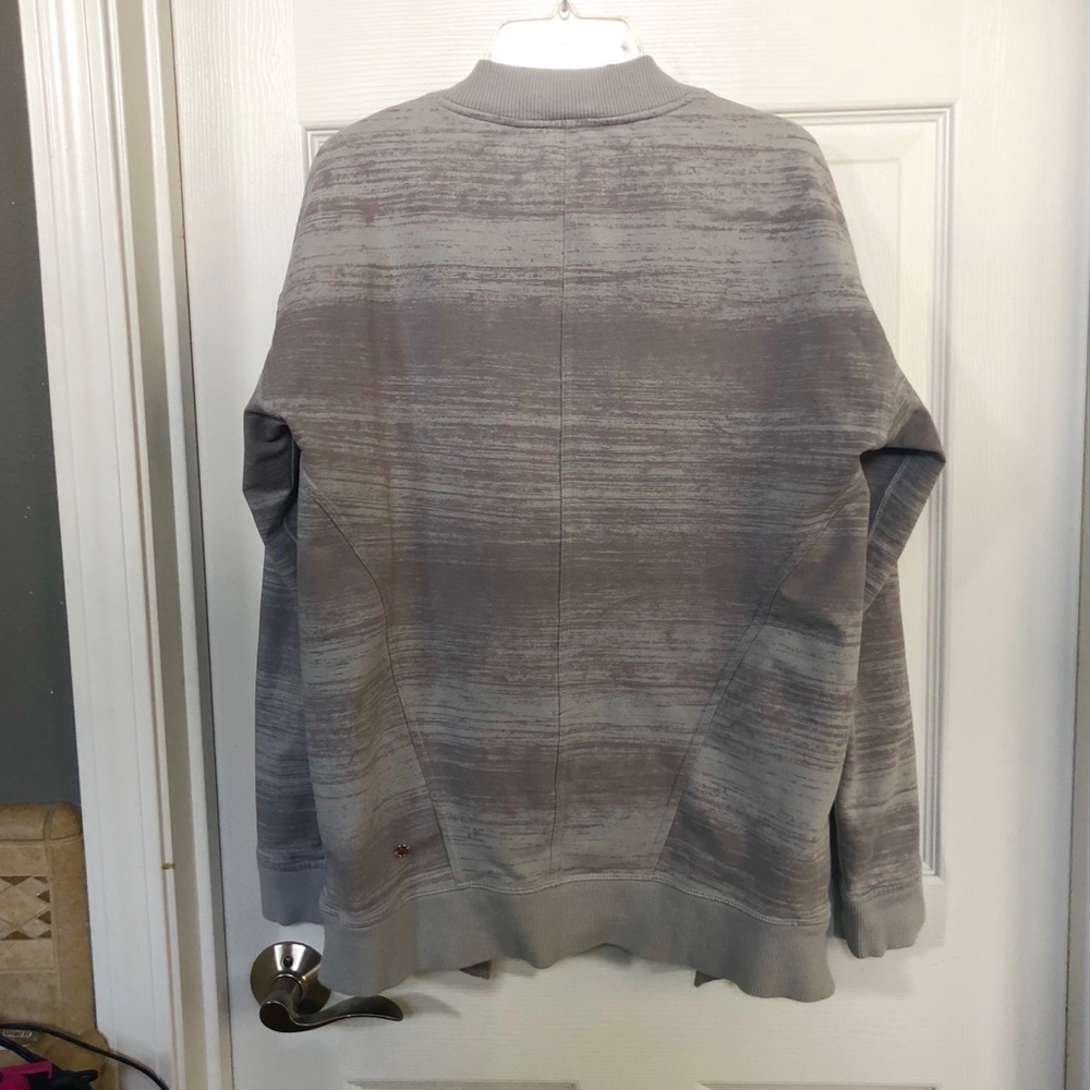 Lululemon Jacket - Picture 8 of 8